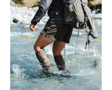 Load image into Gallery viewer, Bluff Gaiters Dark Khaki