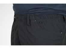 Load image into Gallery viewer, Rugged Shorts Black