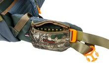 Load image into Gallery viewer, 165070-manitoba-25-litre-adventure-pack-with-bladder-realtree-camo-165070-2-2-248439_S848BFSPZWQZ.jpg