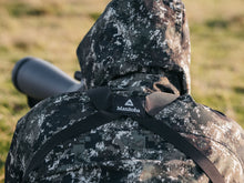 Load image into Gallery viewer, Manitoba Binocular Chest Case with Harness