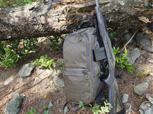 Load image into Gallery viewer, Manitoba Expedition Olive 15L+ Pack
