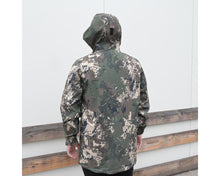 Load image into Gallery viewer, Storm Compact 2.0 Jacket Camouflage
