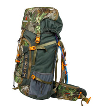 Load image into Gallery viewer, 165071-manitoba-45-litre-quest-pack-realtree-camo-165071-2-2-248452_S848J35VLDEY.jpg
